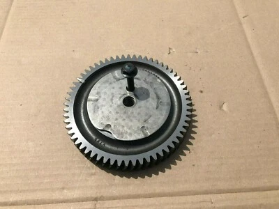 Engranaje de rueda loca superior del motor diésel John Deere 6068 HFC93 624 K 644 K R504614 FABRICANTE DE EQUIPOS ORIGINALES Foto 1 de 4