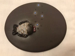 Handbemalter Keramik Wandteller - Sprudelfisch (Made in Germany in den 70er/80er Jahren) - Bild 1 von 8