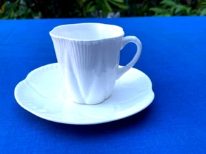 Vintage SHELLEY Dainty White Fine Bone China Demitasse CUP & SAUCER - Picture 1 of 3