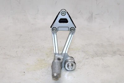 88-97 KAWASAKI NINJA 600R ZX600C OEM CLAVIJA TRASERA DERECHA PASAJERO Foto 1 de 4