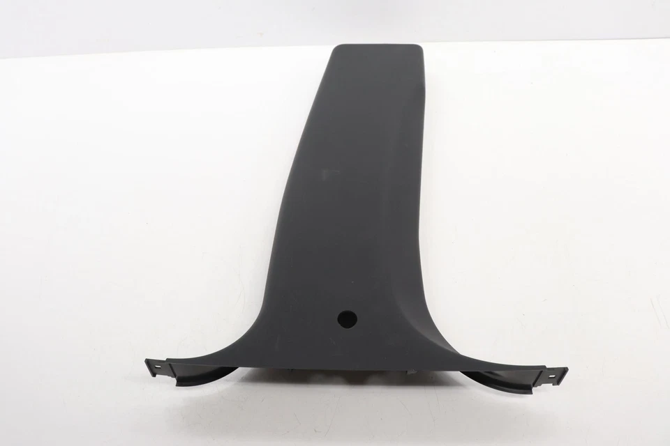 Nissan Titan 2017-2024 lado derecho inferior B panel de moldura OEM 76915EZ20B Foto 1 de 4