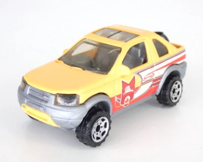 Matchbox Land Rover Freelander Fire Station Toy Car Collectable Model 1:59 - Image 1 of 4