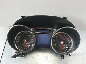 MERCEDES A CLASS W176 1.6 PETROL MANUAL 2016-2018 PEEDOMETER INSTRUMENT CLUSTER - Imagen 1 de 10