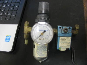 WILKERSON PRESSURE REGULATOR WITH MAC SOLENOID 0-160 PSI - Picture 1 of 4