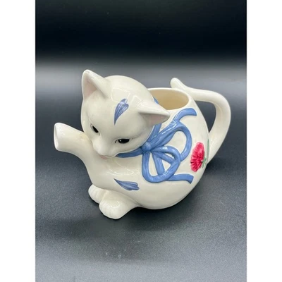 Tetera Gato De Colección con Cinta Azul y Flor Roja Cerámica Decoración de Cocina Tal cual Foto 1 de 4