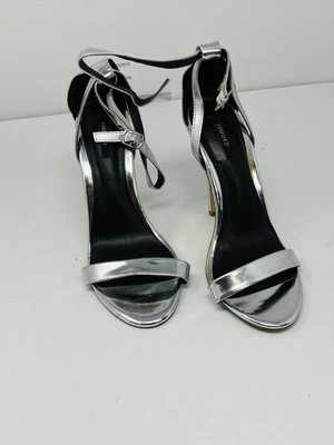 Forever 21 высокий каблук размер 6/6,5 лодыжки ремни - Изображение 1 из 4