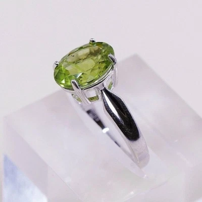 Natural Peridot Gemstone Handmade Cocktail Ring 925 Sterling Silver Ring - Image 1 of 4