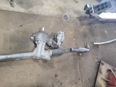 Steering Gear/Rack Power Rack And Pinion Electric Fits 16-18 BMW X1 1991341 Foto 1 de 4