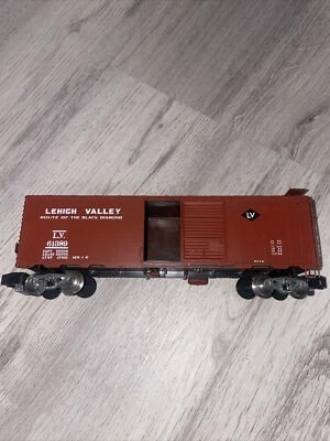 LEHIGH VALLEY AAR Double Door Box Car Ho Scale H-271830 - Image 1 of 4
