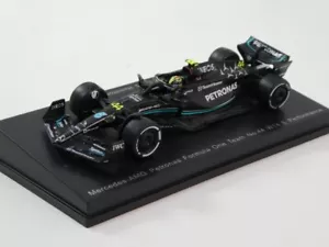 Spark F1 Mercedes AMG W14 #44 Lewis Hamilton 2023 1/64 Y279 - Foto 1 di 3