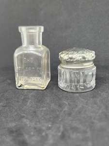 Vintage The Fry Art Co Bottle 2.5 Inch Tall - Imagen 1 de 7