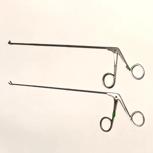 Storz 8593G & 8593H Kleinsasser Grasping Forceps Triangular Jaw Curved Up Right - Picture 1 of 1