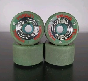 Vintage 1980's Powell Peralta GBones Skateboard Wheels 64mm 95a - Bild 1 von 9