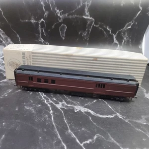 Walthers 7828 HO Scale Model Train 70' P-B Combine Missouri Pacific Unpainted - Picture 1 of 13