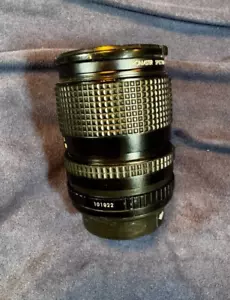 Ricoh XR Rikenon Zoom Macro 35mm to 70mm w Promaster Spectrum 7 cover lense - Picture 1 of 6