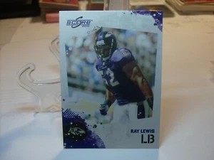 2010 Score Glossy #24 - Ray Lewis - Baltimore Ravens 10-202 - Picture 1 of 2