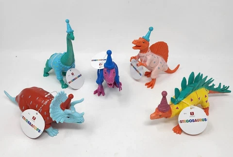 Target Bullseye Playground Dinosaur Birthday Party Animal Lot of 5 New with Tags Cover