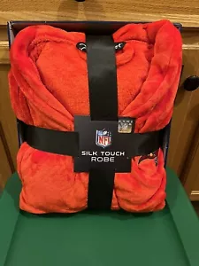 TAMPA BAY BUCCANEERS NFL NORTHWEST SILK TOUCH BATH RED ROBE, MEN'S SIZE L/XL-NEW - Picture 1 of 6