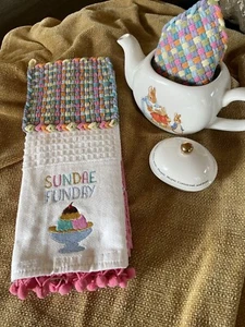 Handgefertigte/gewebte Topflappen mit passenden Handtüchern 4 Stück Set Pastellfarben/Baumwolle - Bild 1 von 4