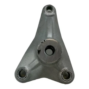Soporte de montaje motor delantero derecho OEM KTM 1190 RC8R RC8 - Imagen 1 de 6
