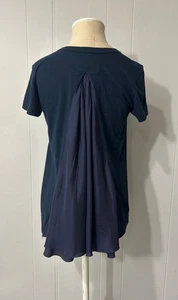 NEU Sacai × Reyn Spooner Small T-Shirt Oberteil dunkelblau Baumwolle & Satin hinten - Bild 1 von 6