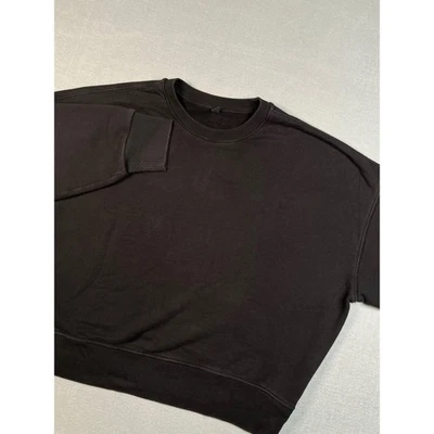 Sudadera Uniqlo Negra Cuello Redondo XL Mezcla Algodón Hecha en Vietnam Foto 1 de 4