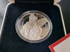 1 Oz Silber Queens Virtues Justice / 2022 in PP (2.) / St. Helena in Box - Bild 1 von 3