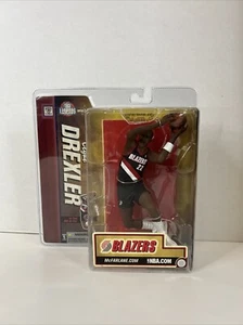 McFarlane Basketball Action Figure Clyde Drexler Series 2 - Picture 1 of 4