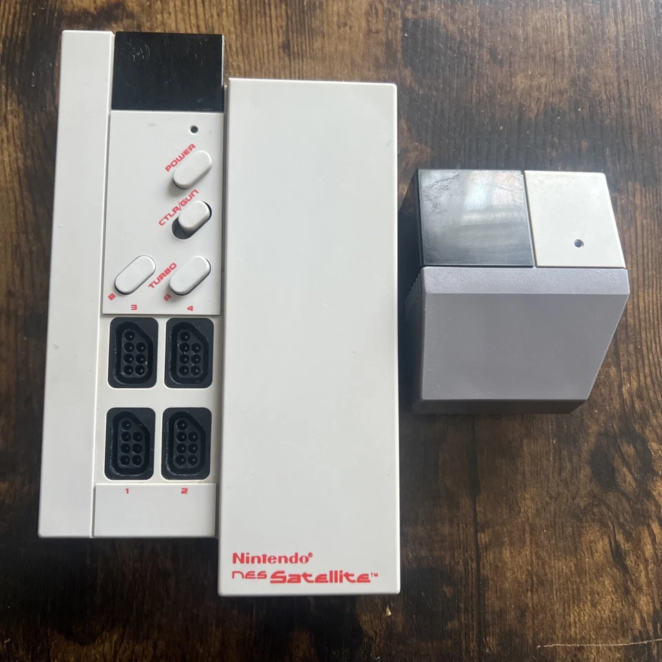 Nintendo Wireless Satellite NES-032 Transmitter & NES-033 Receiver Untested - Image 1 of 1