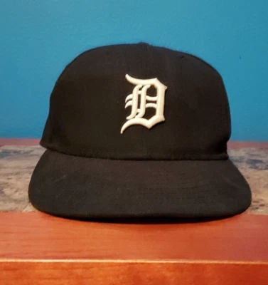 Detroit Tigers Hat Cap Mens 7 1/8 New Era Fitted 59Fifty Navy Blue MLB Baseball - Image 1 of 4