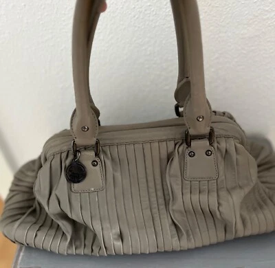 Ledertasche Hugo Boss farbe grau - Bild 1 von 4
