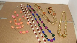 VINTAGE / MODERN LOT OF 5 BEADED NECKLACES - Picture 1 of 6