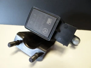 06 MERCEDES CLS500 W219 SUSPENSION RIDE CONTROL UNIT SENDER SENSOR LEFT - Picture 1 of 3