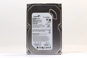 Seagate ST380815AS 80GB 3.5" 3Gb/s 7.2K RPM SATA Hard Drive P/N: 9CY131-310 - Picture 1 of 2