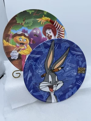 Винтажный лот из 2 тарелок McDonald's 1991 Grimace, Birdie & Ronald 8 дюймов и Bugs Bunny - Изображение 1 из 4