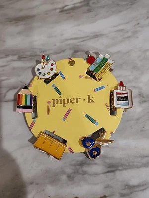 NWT Piper K Girls Teacher Hair Accessories Claw Clip Pencil, School Bus - Image 1 of 4
