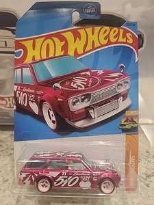 2023 Hot Wheels Super Treasure Hunt Datsun 510 Bluebird Wagon With Protector - Picture 1 of 4