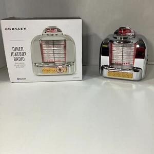 CROSLEY Diner Jukebox Radio Bluetooth & FM Radio - Picture 1 of 2