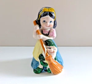 Vintage Snow White and Dwarf Ceramic Bell Figurine, JSNY Taiwan - Picture 1 of 6