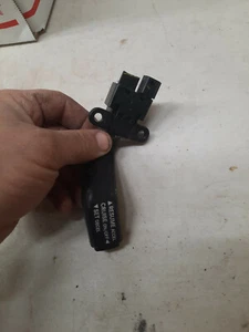 JEEP CHRYSLER DODGE CRUISE CONTROL SWITCH 04671929 - Picture 1 of 2