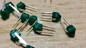 Texas Instruments LED Til 271 Neuwertig 200 Stück Grün - Bild 1 von 5