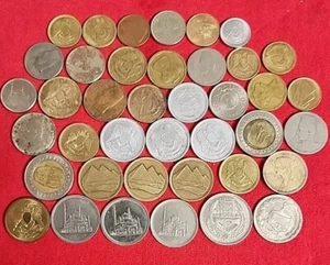 Lot Of 40 Egyptian Coins DIFFERENT Years   - Picture 1 of 6