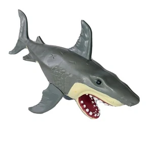 Grande Squalo Bianco Giocattolo Action Figure Chomping Jaw Animal Planet Chap Mei 2019 - Foto 1 di 6