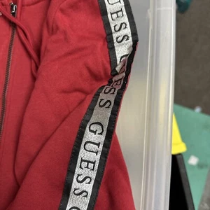 Guess Jeans Farmers Market Hoodie Size XL - Picture 1 of 4