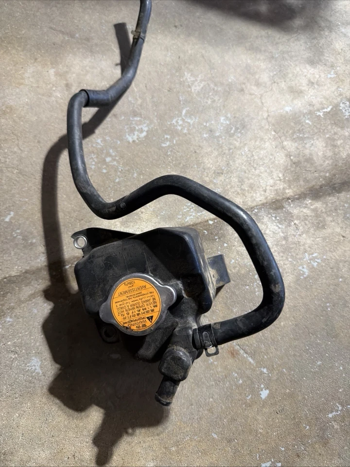 Subaru WRX STI 2015-2019 depósito de refrigerante tanque de expansión OEM 15-19 Foto 1 de 2