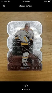 2 Ron Francis Hockey Cards - Picture 1 of 4