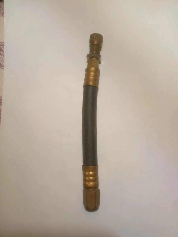 Valvola Tubeless Tubo Raccordo Per Ruspe Pale Movimento Terra fondo Magazzino - Immagine 1 di 1