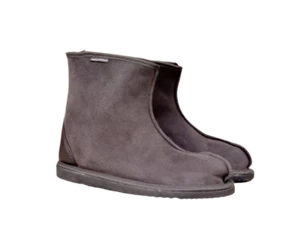 NEW Genuine Australian Leather Short Ugg Boot- Chocolate - Picture 1 of 3