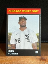 2021 Topps 582 Montgomery Club Exclusive Set #5 Chicago White Sox LUIS ROBERT