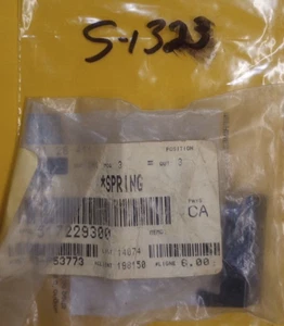 Ski Doo NOS OEM Feder 517229300 S-1323 - Bild 1 von 2